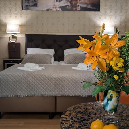 Hotel Pension Bella برلين المظهر الخارجي الصورة