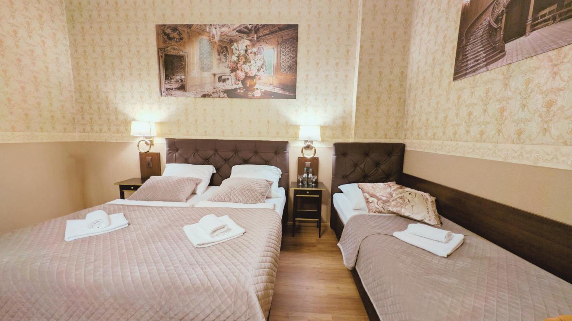 Hotel Pension Bella برلين المظهر الخارجي الصورة