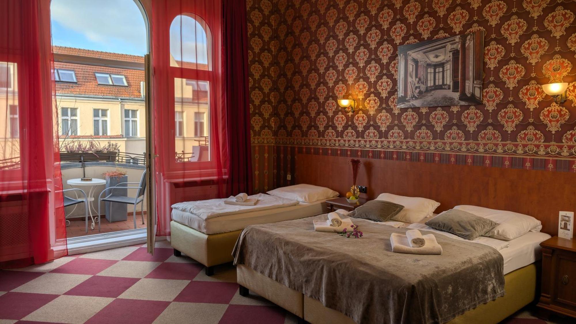 Hotel Pension Bella برلين المظهر الخارجي الصورة