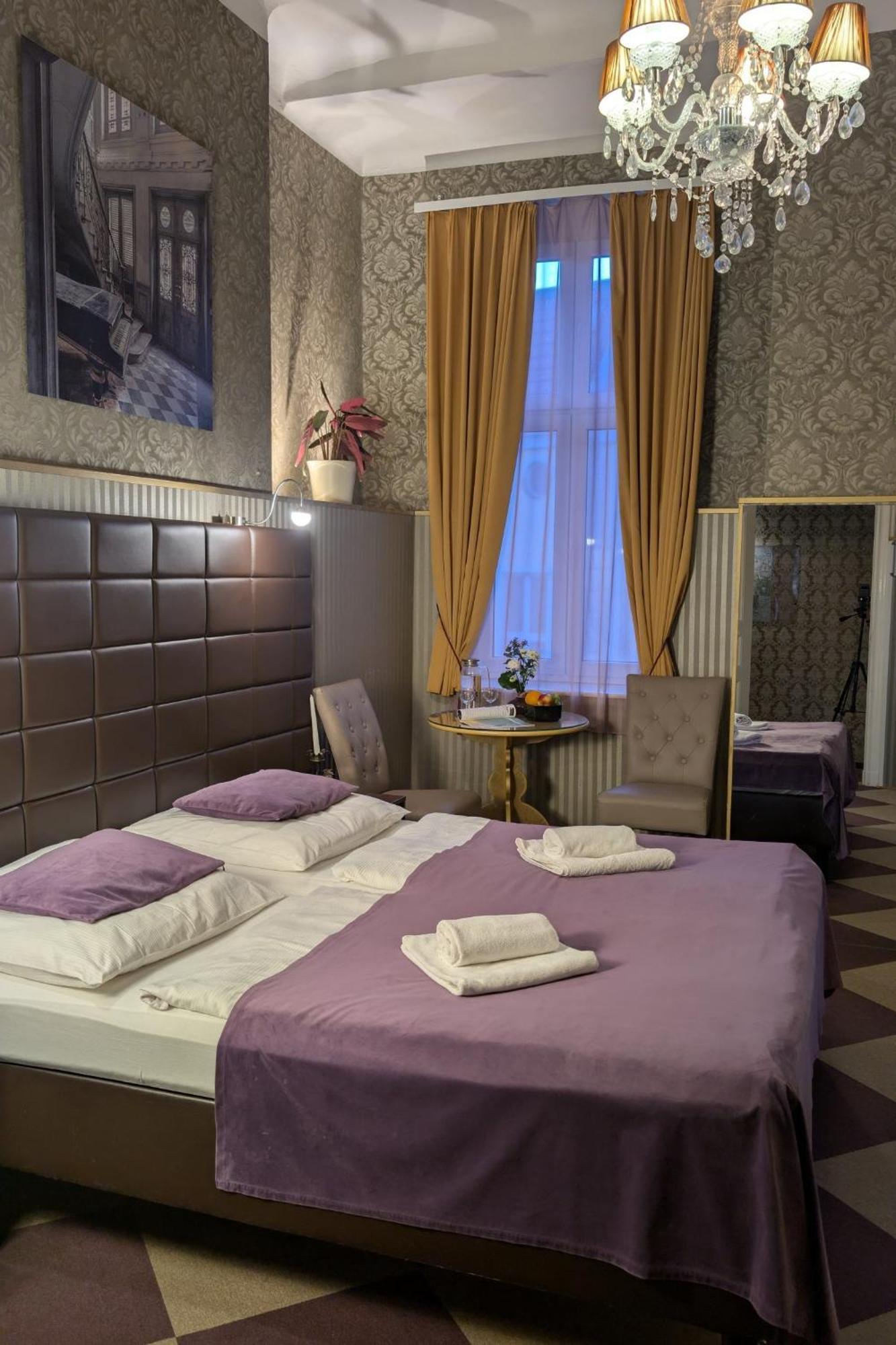 Hotel Pension Bella برلين المظهر الخارجي الصورة